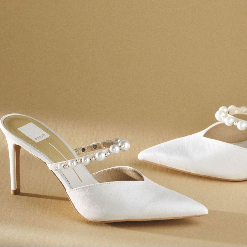 *SOLD* NEW IN BOX: Dolce Vita Kanika Pearl Heels